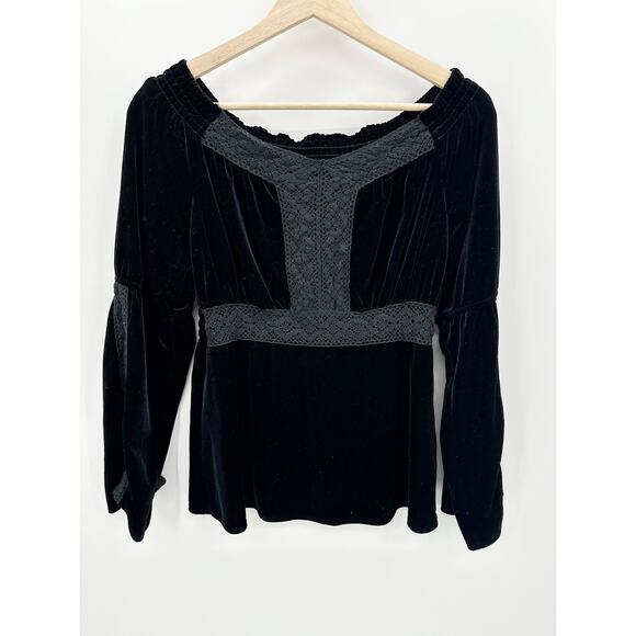 INC International Concepts Top Women SIZE Small PETITE Black Long Sleeve Velour - Picture 1 of 7